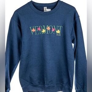 Vintage Navy Vermont Sweatshirt with Leaf Design